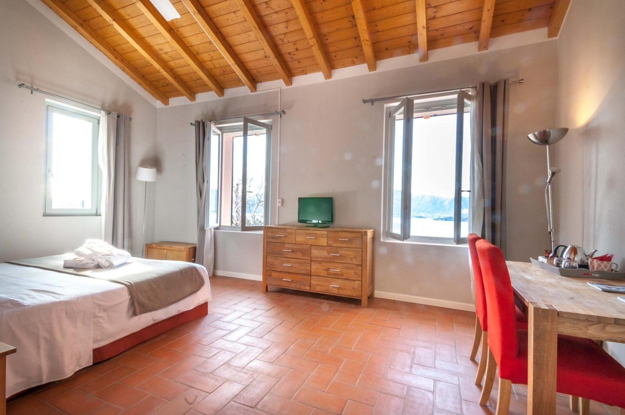 Locanda Pozzetto Laveno-Mombello Rum bild