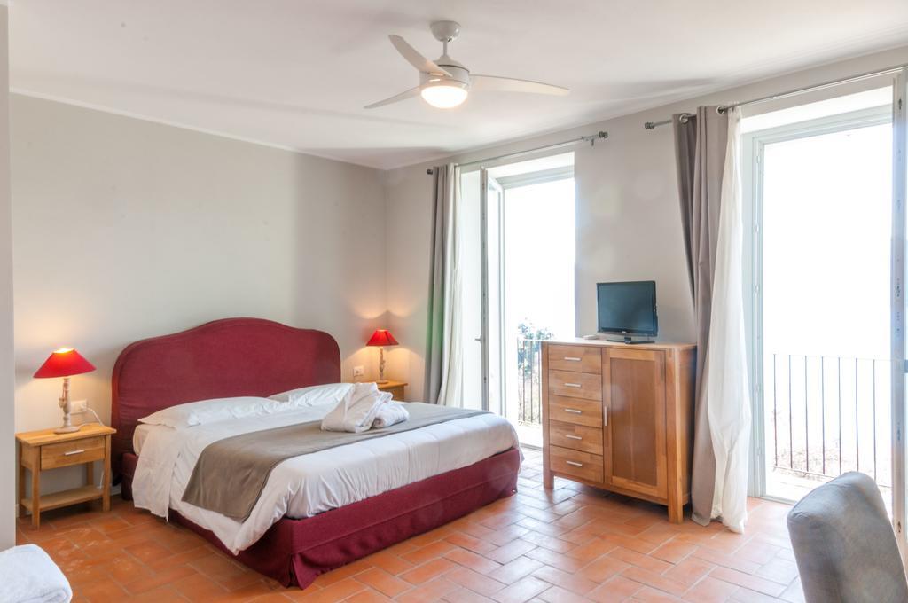 Locanda Pozzetto Laveno-Mombello Exteriör bild