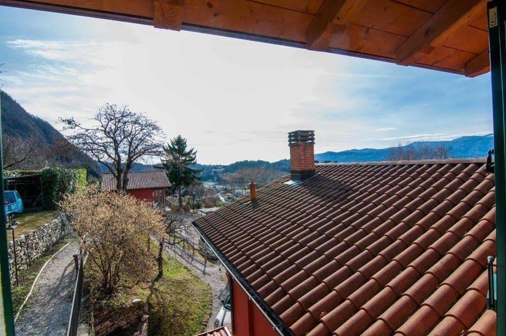 Locanda Pozzetto Laveno-Mombello Exteriör bild