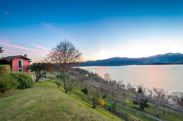 Locanda Pozzetto Laveno-Mombello Exteriör bild